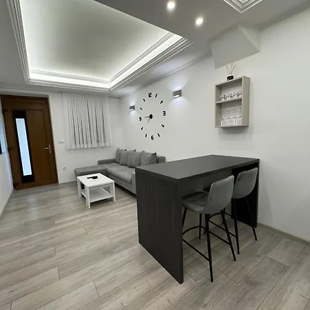 아파트 Apartman Blanco 포수셰